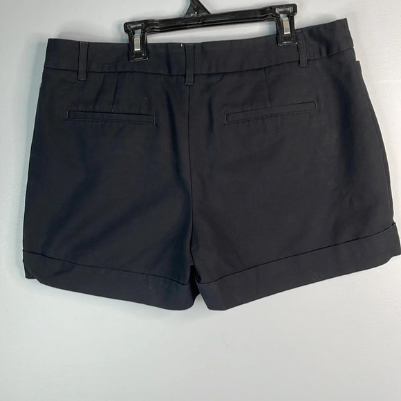 CATHERINE MALANDRINO Cuffed Shorts Black Cotton Stretch Mid Rise Size 14 - Picture 6 of 10